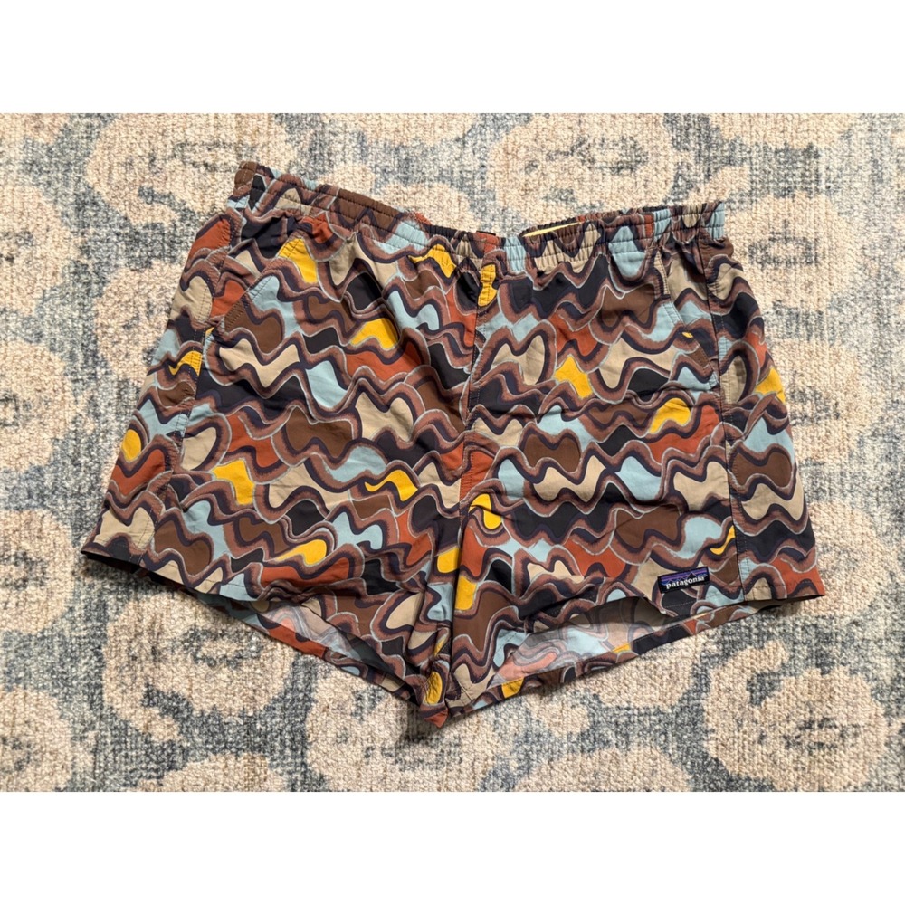 Patagonia Baggies Size Large Excellent Condition
